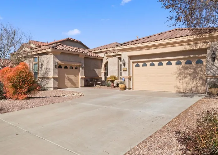 New Listing Charming In A Great Neighborhood Holiday home
